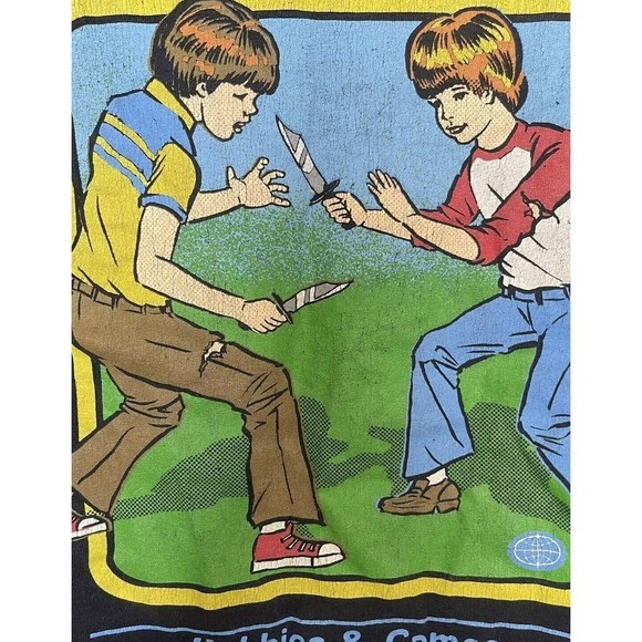 Hot Top T Shirt Sz Medium Black Graphic Cartoon Hobbies Games Gothic Grunge - Picture 5 of 12